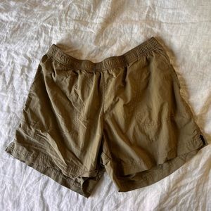 Columbia hiking shorts